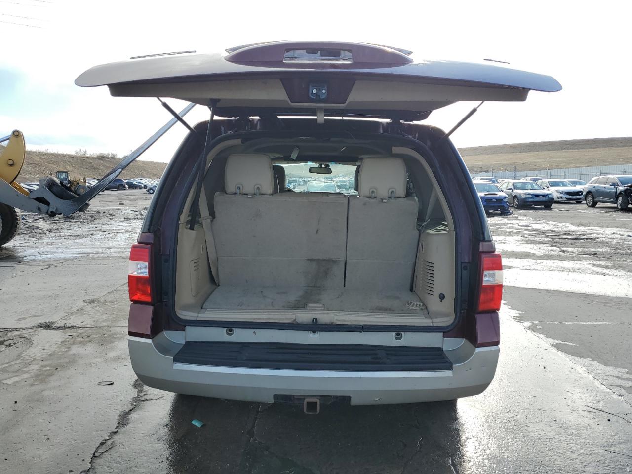 2010 Ford Expedition - Image 6