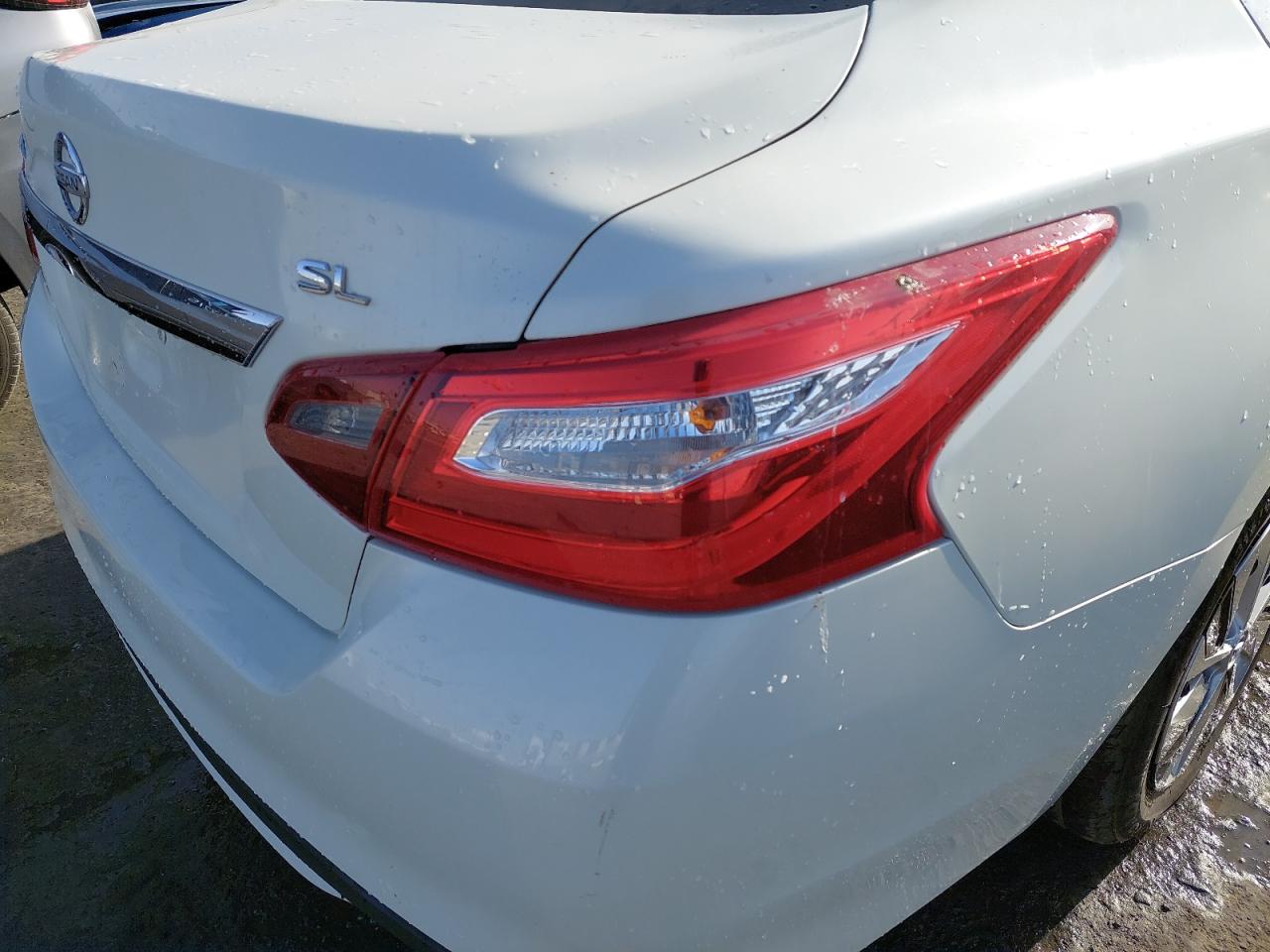 1N4AL3A97JC288602 - 2018 Nissan Altima - #46196095
