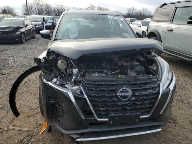  NISSAN KICKS 2024 Чорний