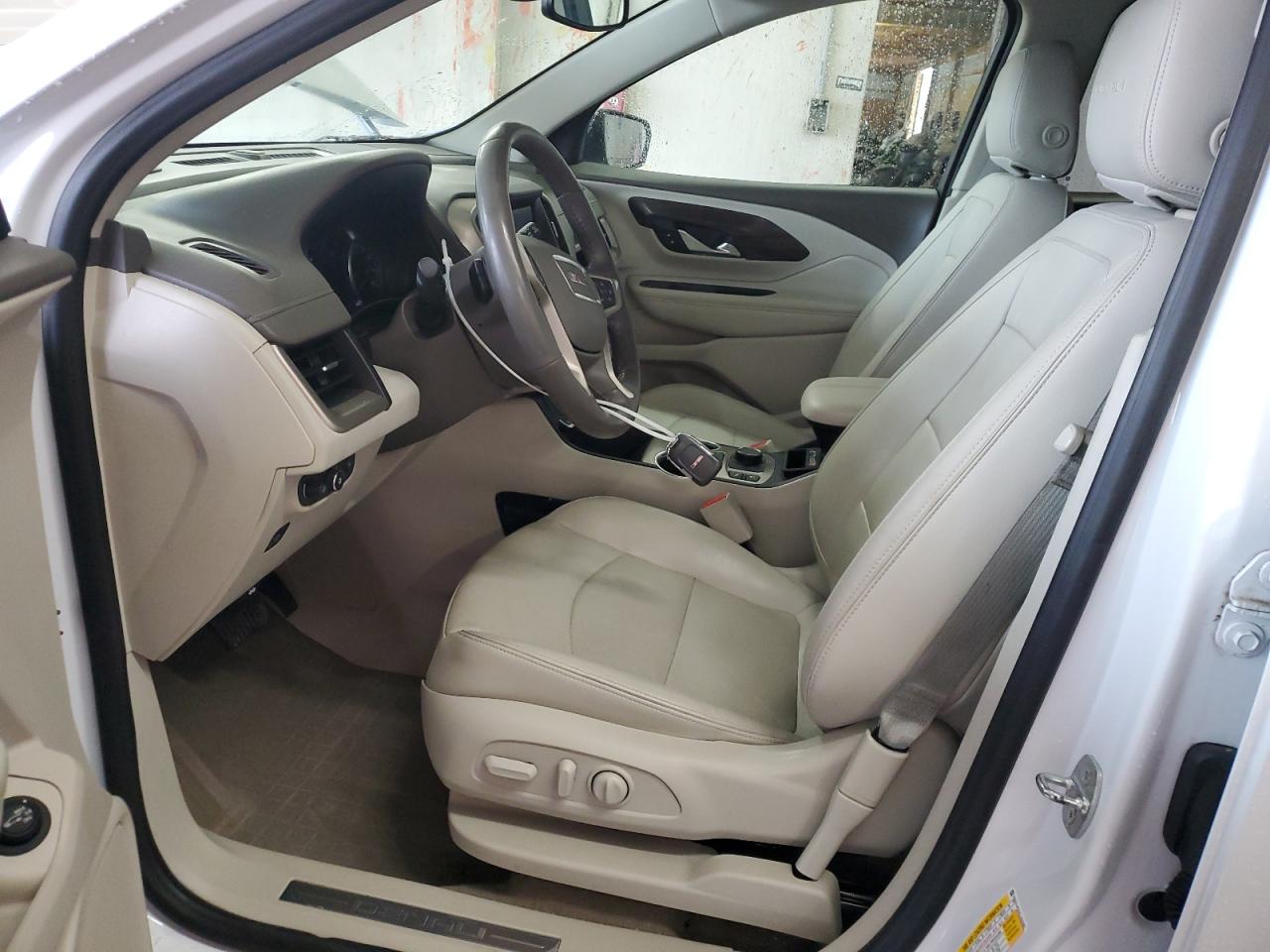 2020 GMC Terrain - Image 7