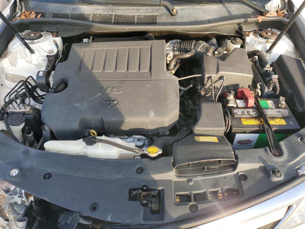 2013 Toyota Camry - Image 11