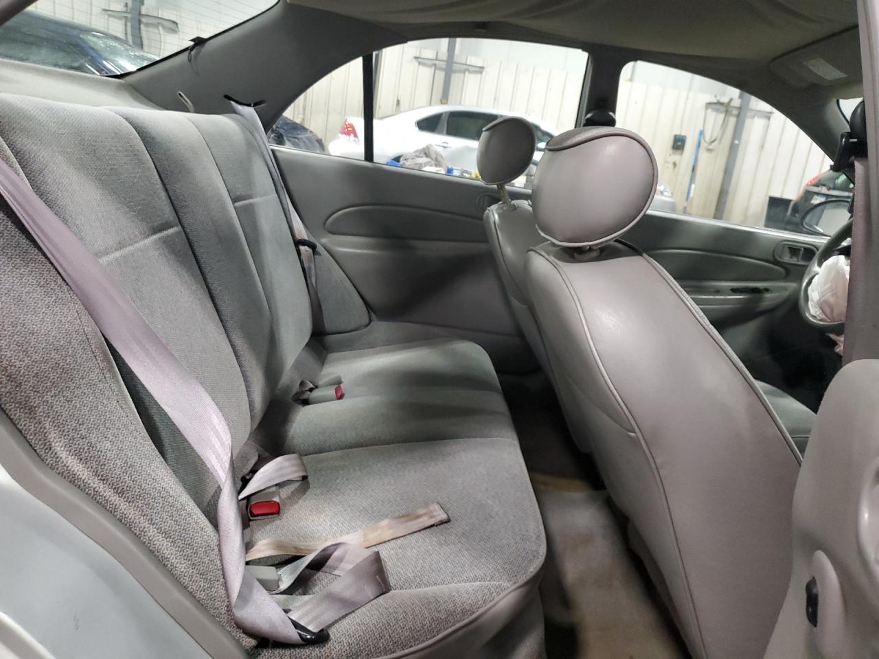 1998 Mercury Tracer - Image 10
