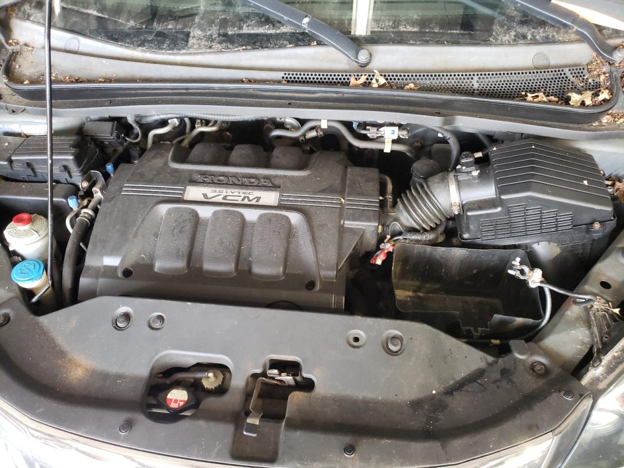 2010 Honda Odyssey - Image 12