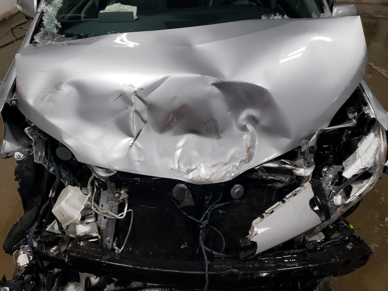 2018 Toyota Sienna - Image 12