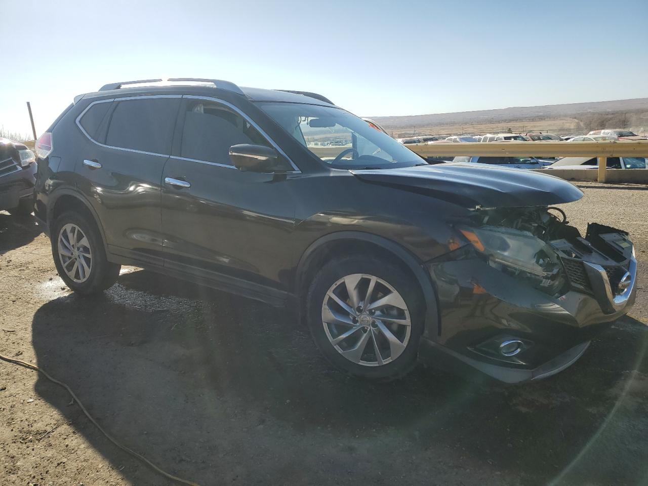 2015 Nissan Rogue - Image 4