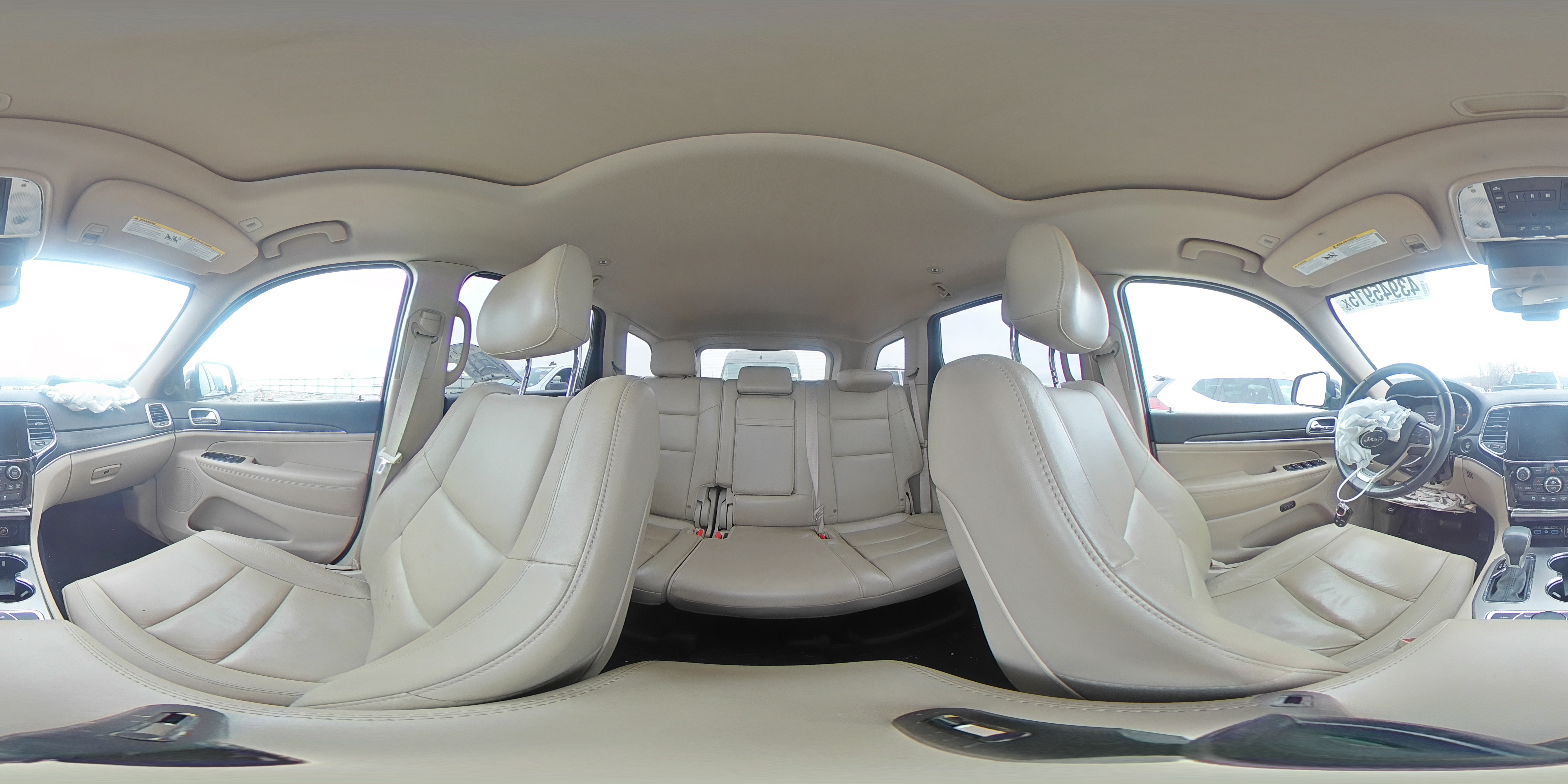 2021 Jeep Grand Cherokee - Image 13