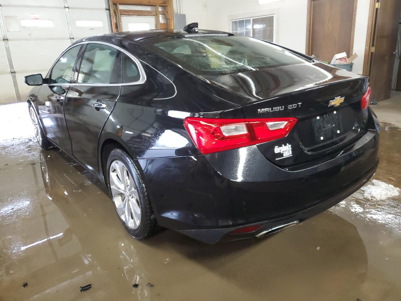 2017 Chevrolet Malibu - Image 2
