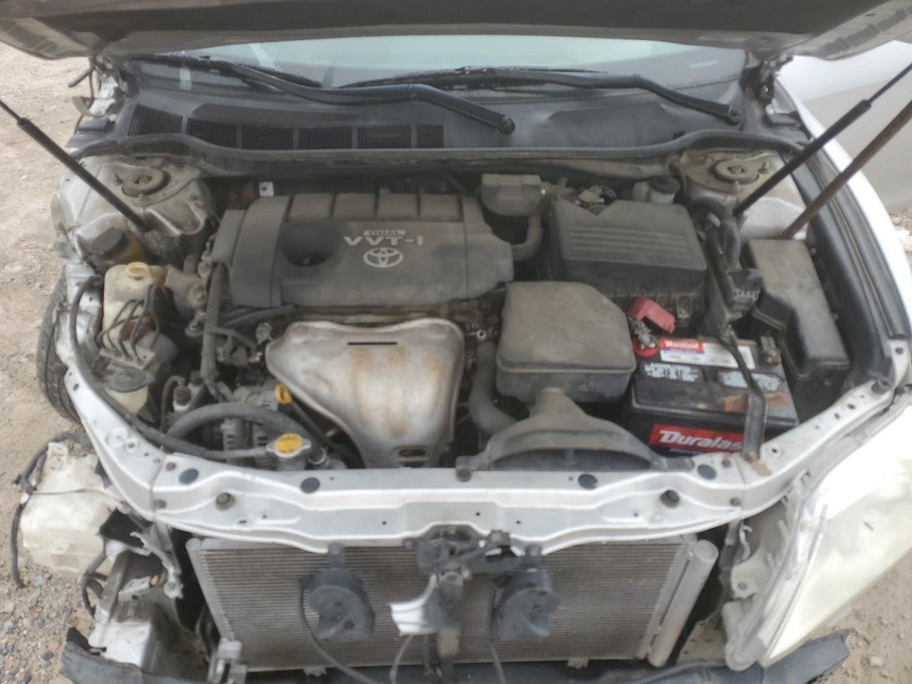 2010 Toyota Camry - Image 11