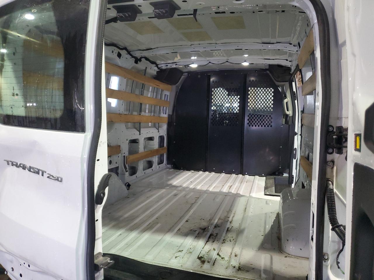 2023 Ford Transit - Image 10