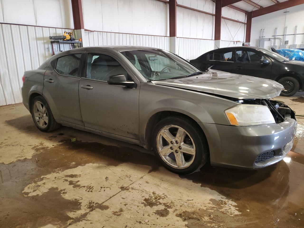 2012 Dodge Avenger - Image 4