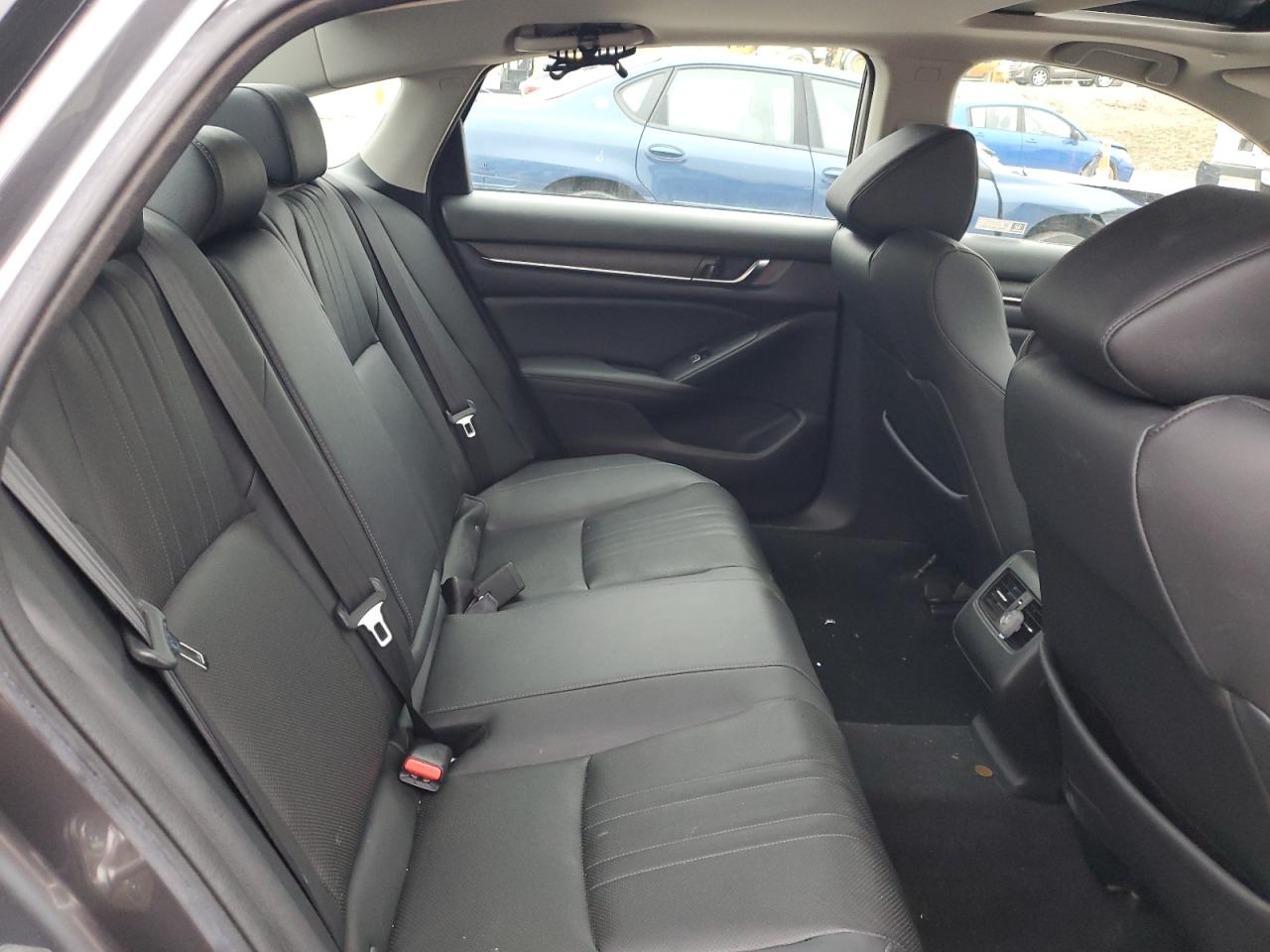 2019 Honda Accord - Image 11