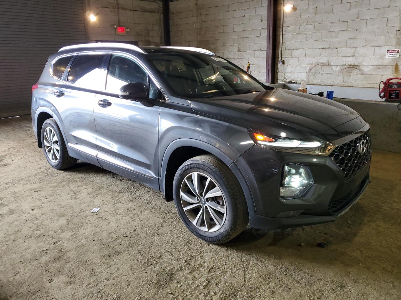 2020 Hyundai Santa Fe - Image 4