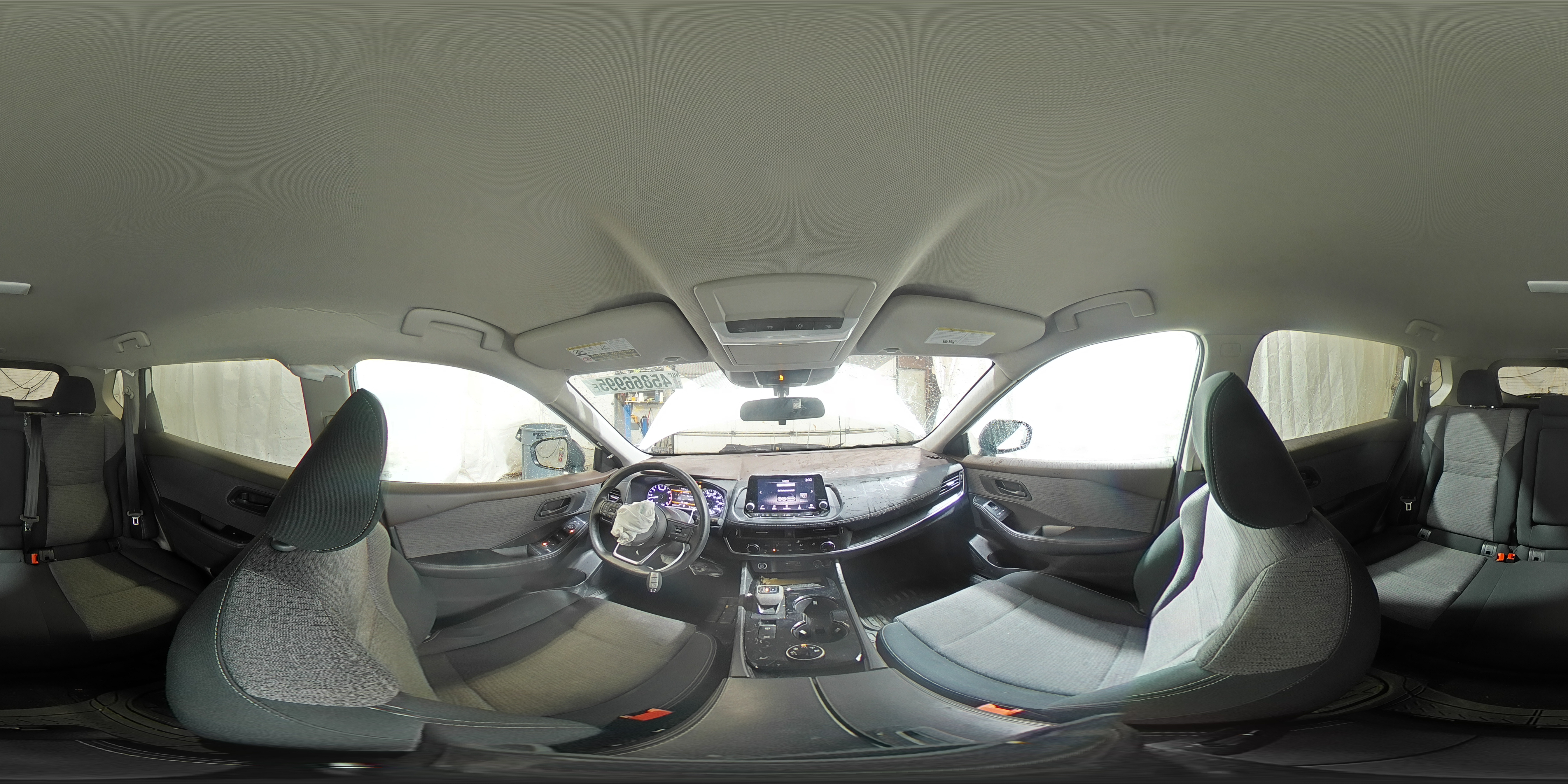 2021 Nissan Rogue - Image 16