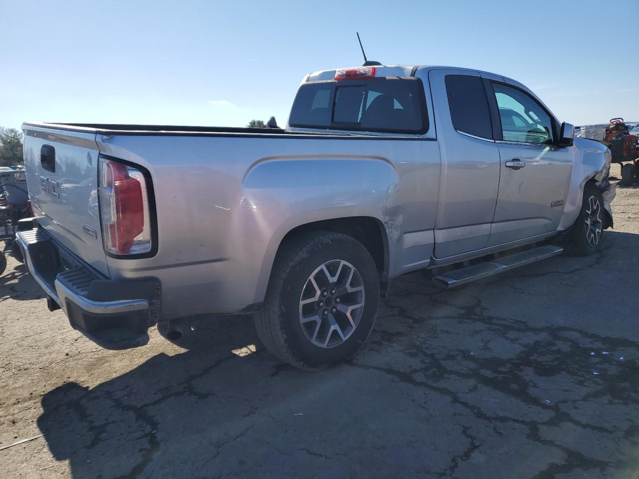 2015 GMC Canyon - Image 3