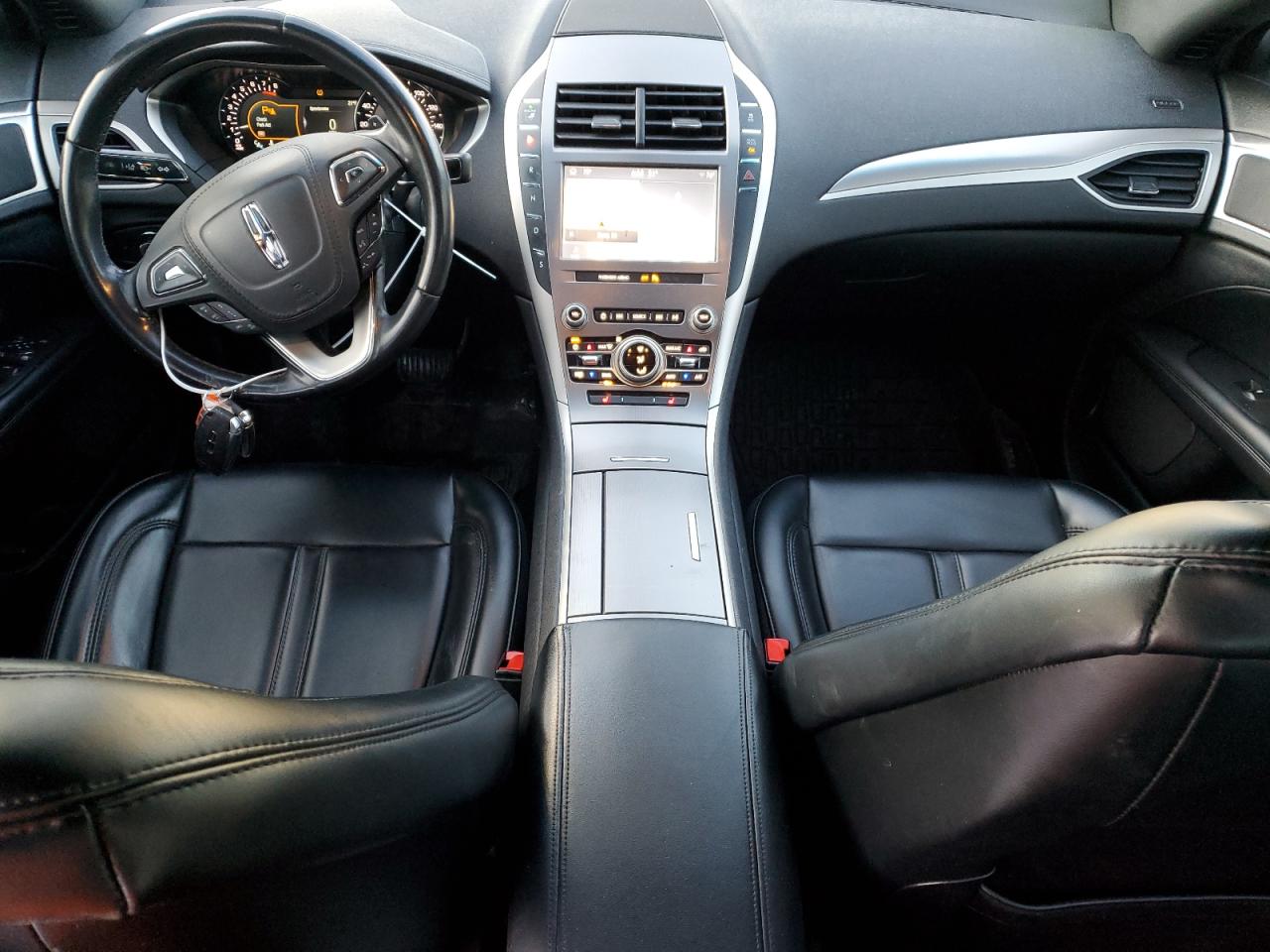 2020 Lincoln MKZ - Image 8
