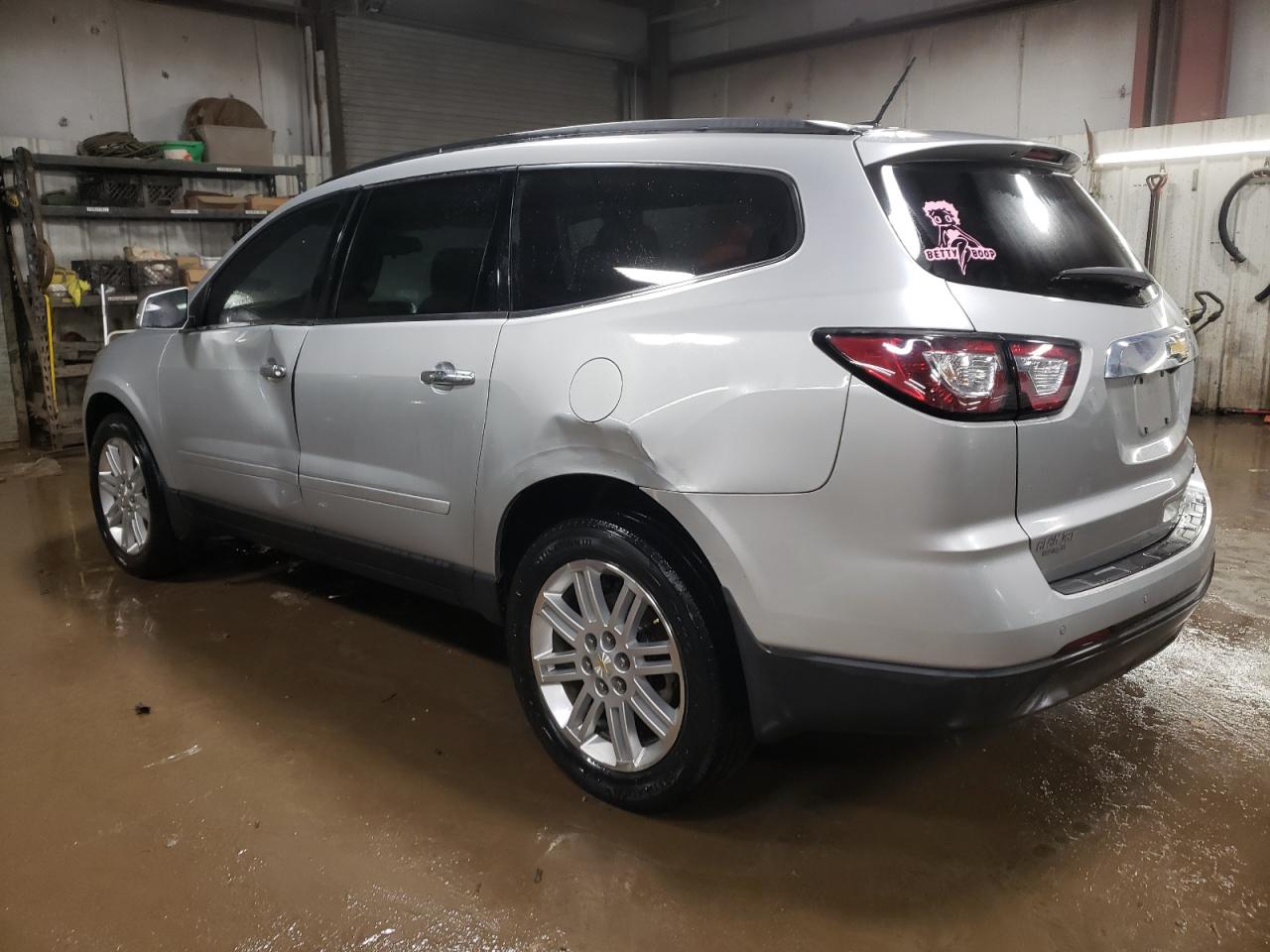 2015 Chevrolet Traverse - Image 2