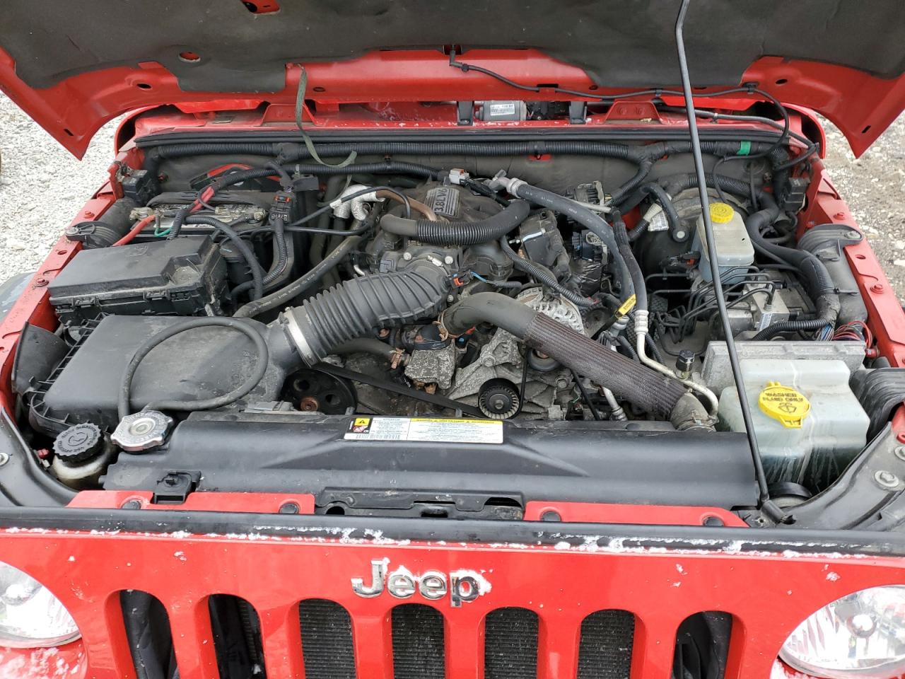 2010 Jeep Wrangler - Image 12