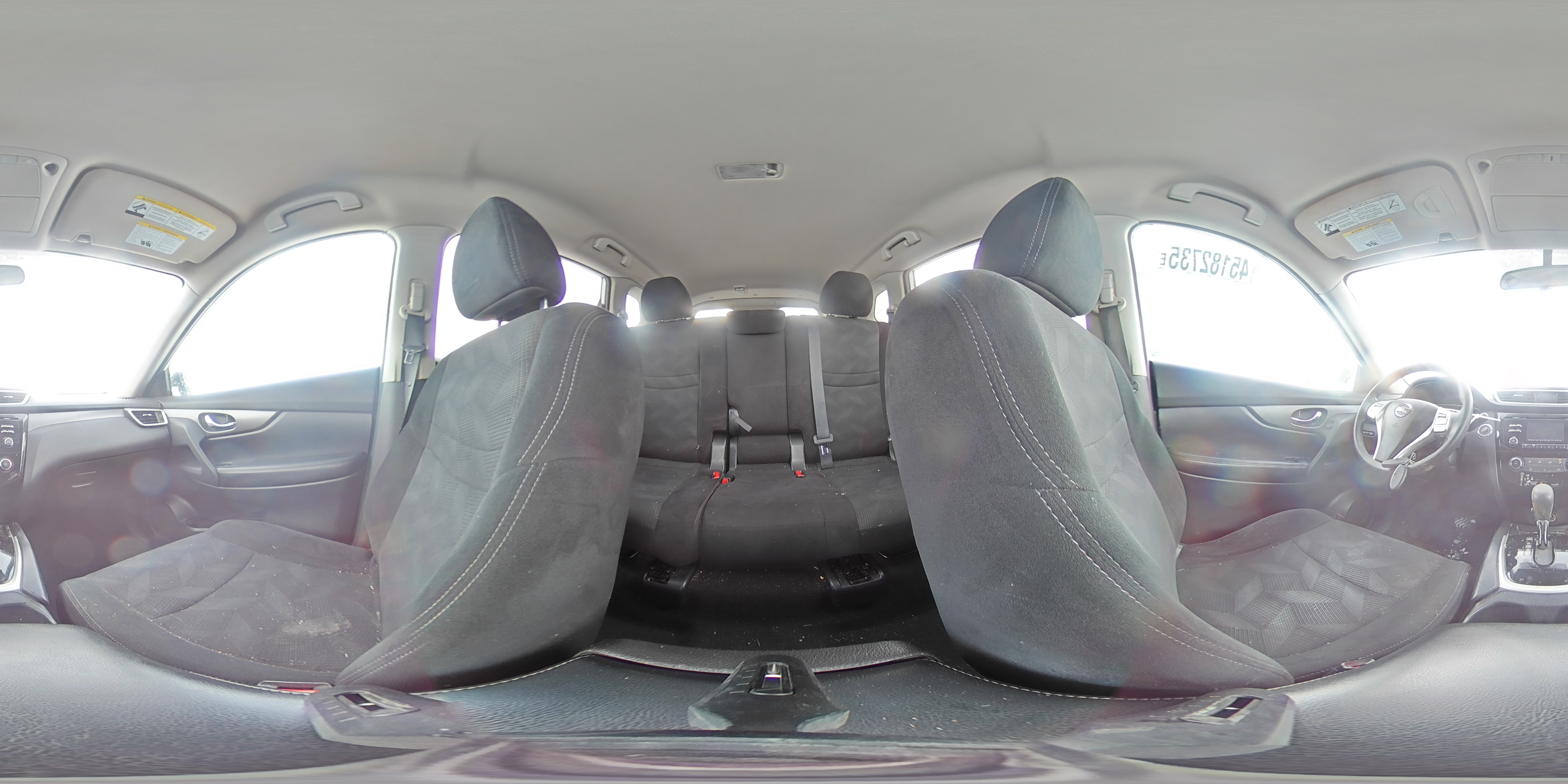 2016 Nissan Rogue - Image 14