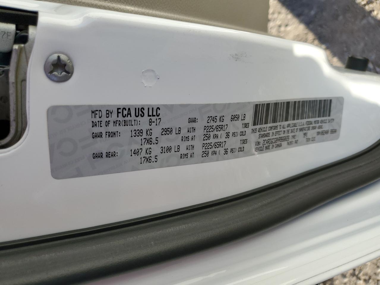 2017 Dodge Caravan - Image 14