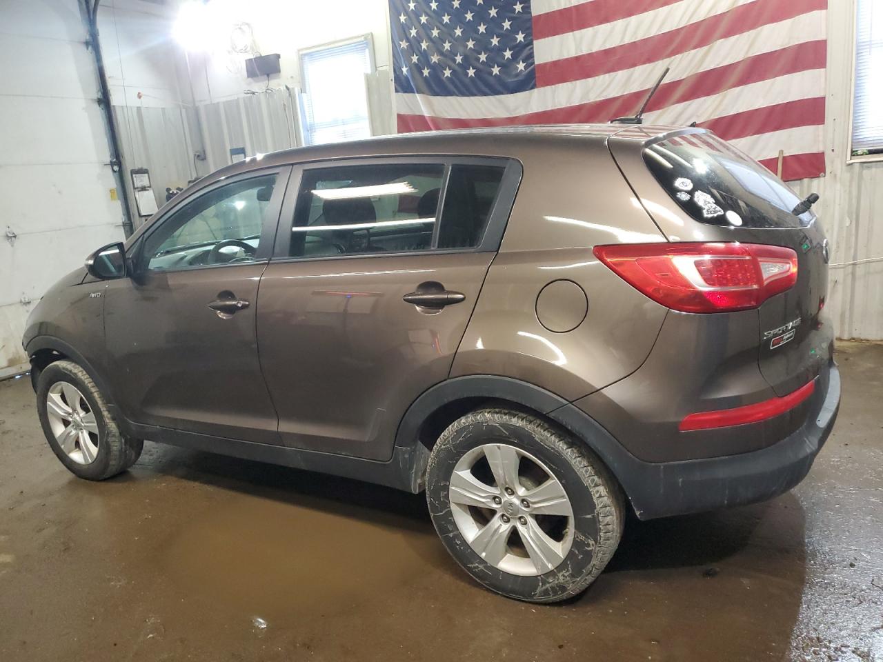 2013 Kia Sportage - Image 2