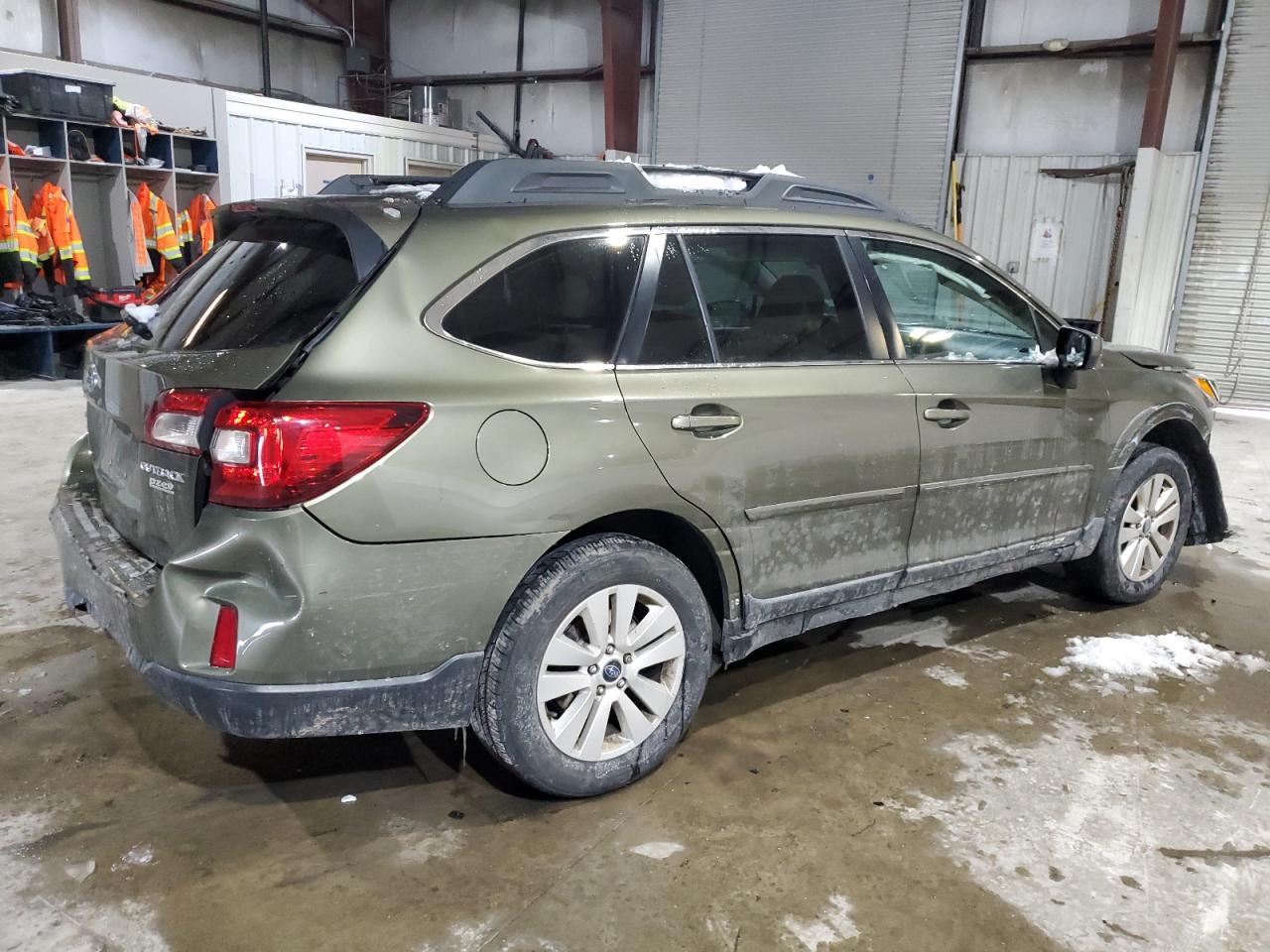 2015 Subaru Outback - Image 3