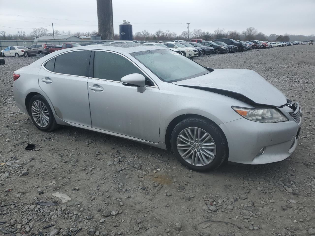 2015 Lexus ES - Image 4