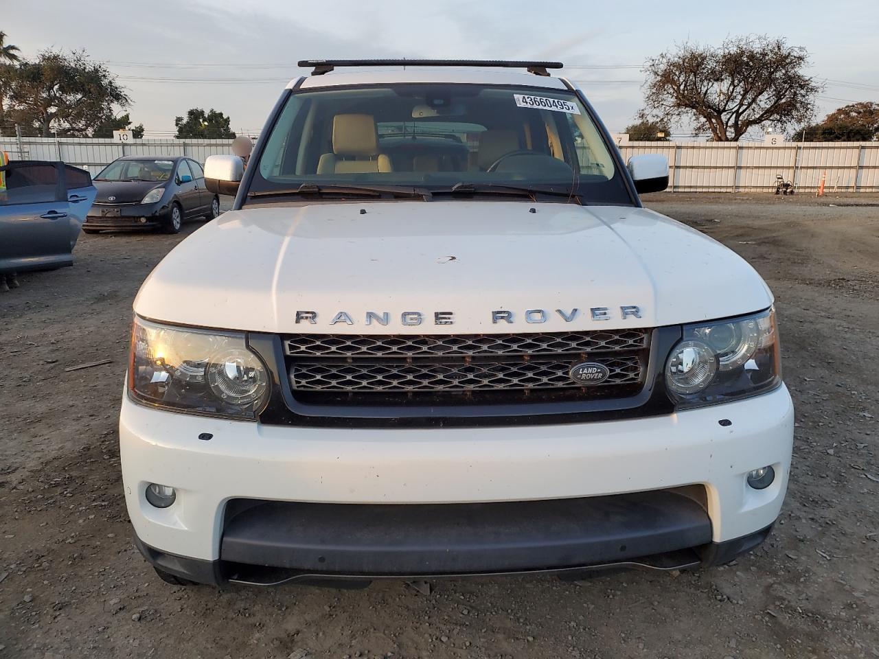 2013 Land Rover Range Rover - Image 5