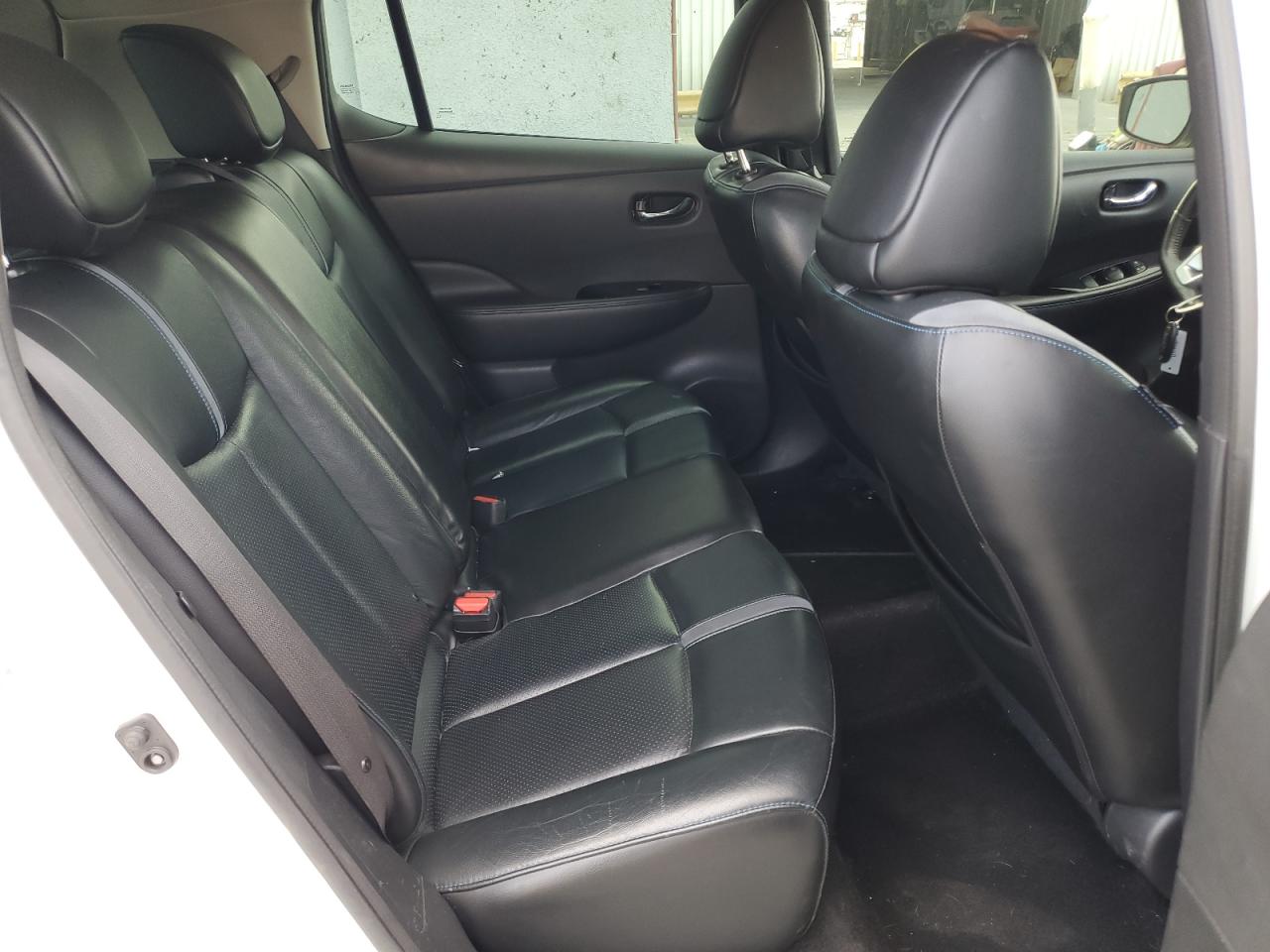 2018 Nissan Leaf - Image 10