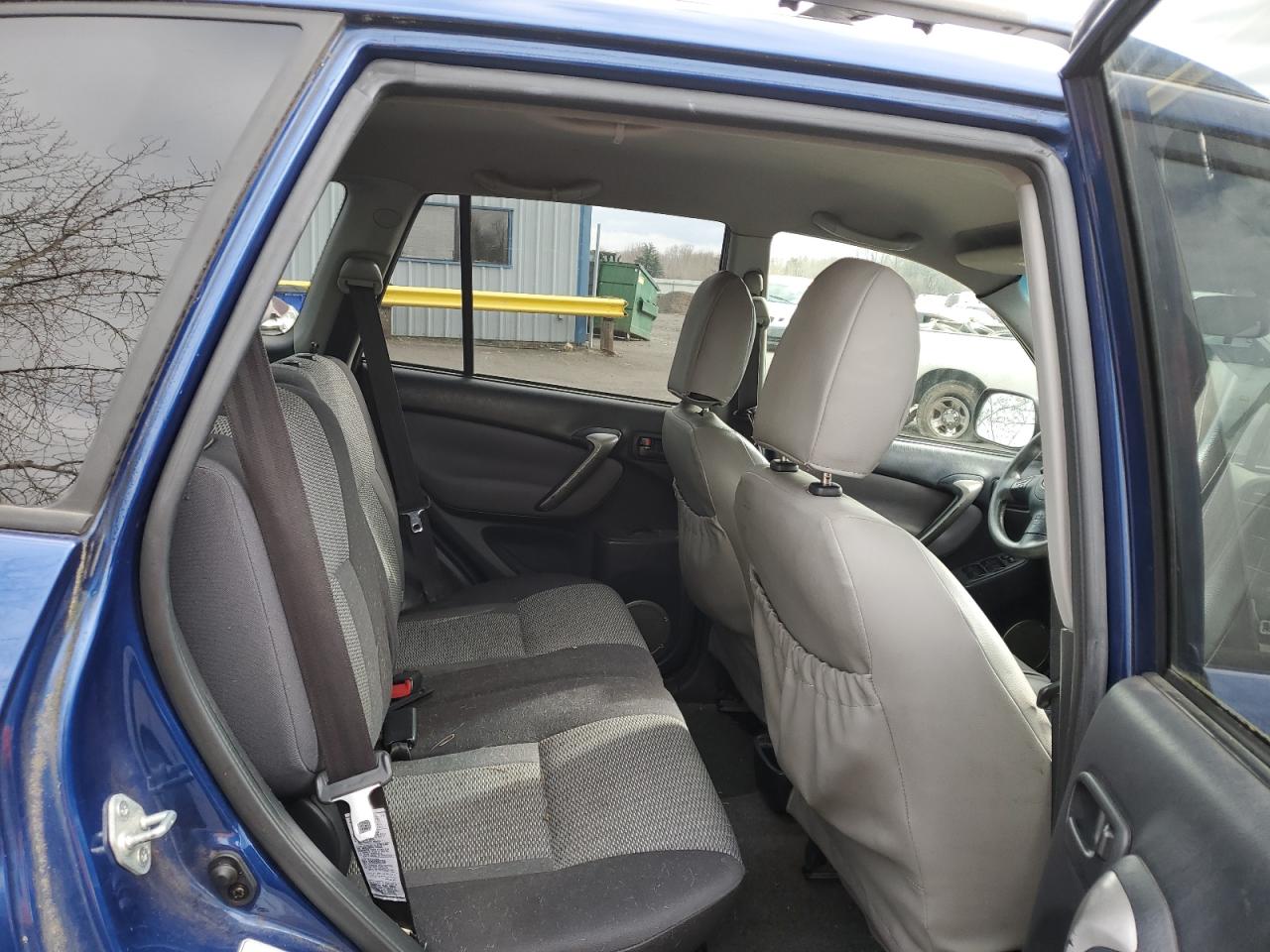 2005 Toyota RAV 4 - Image 10