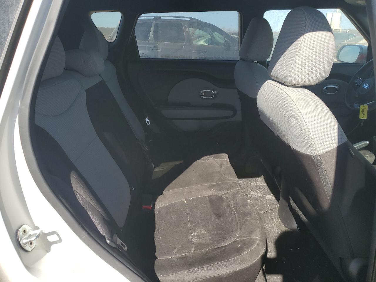2016 Kia Soul - Image 10