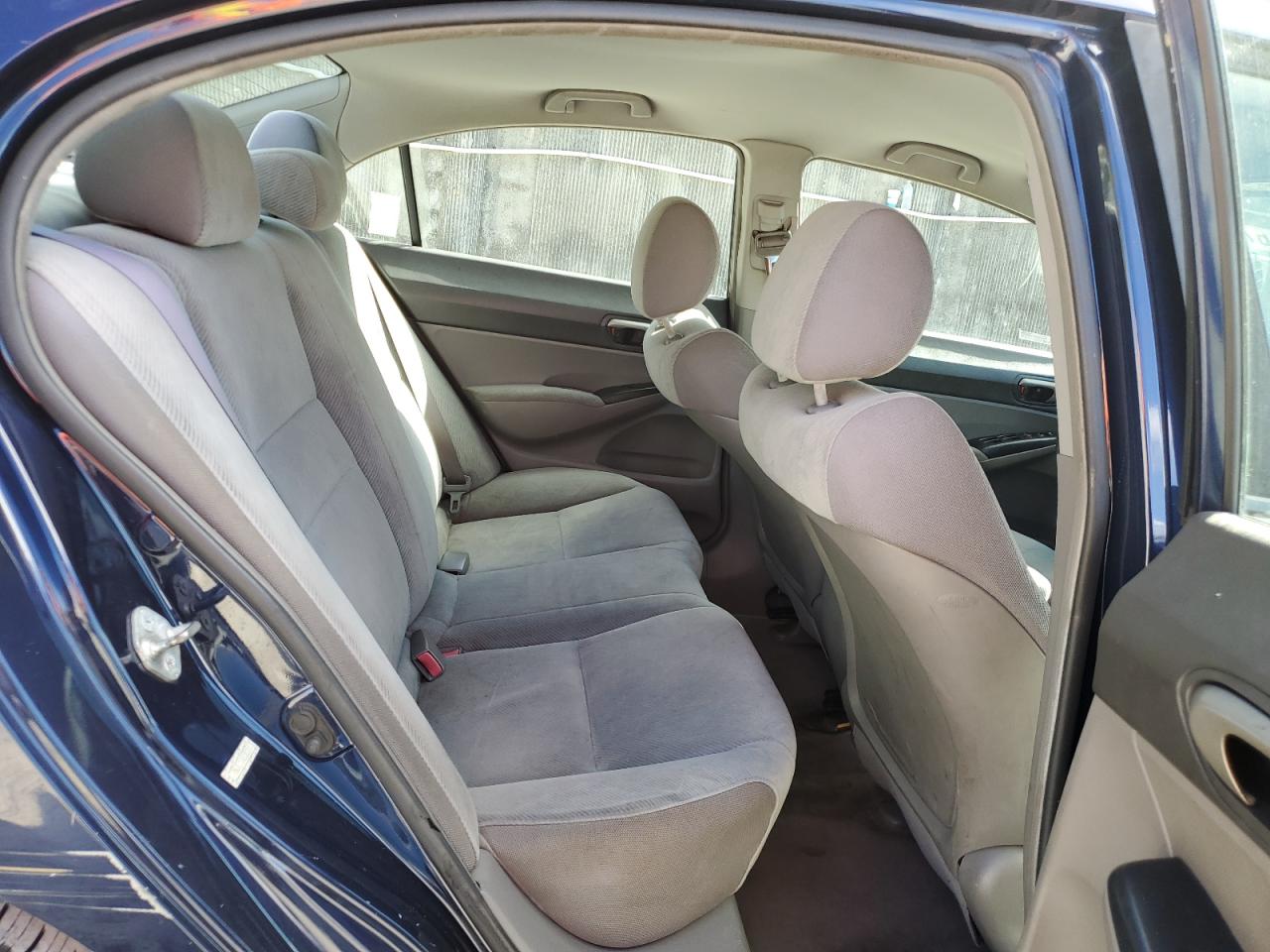 2011 Honda Civic - Image 10