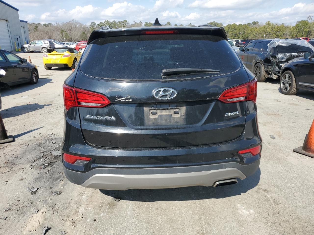 2017 Hyundai Santa Fe - Image 6