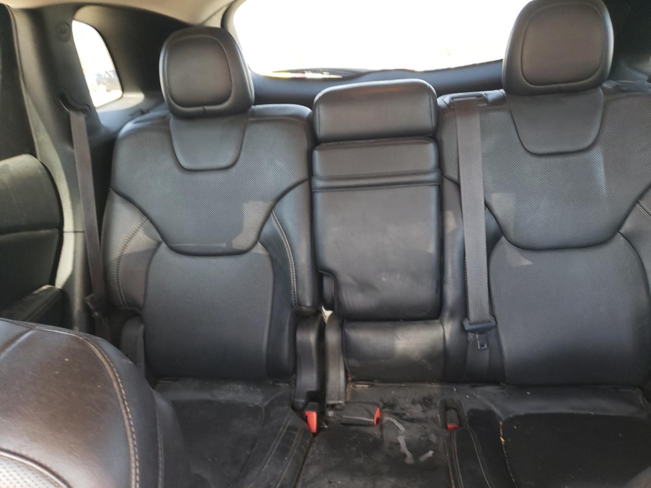 2015 Jeep Grand Cherokee - Image 10