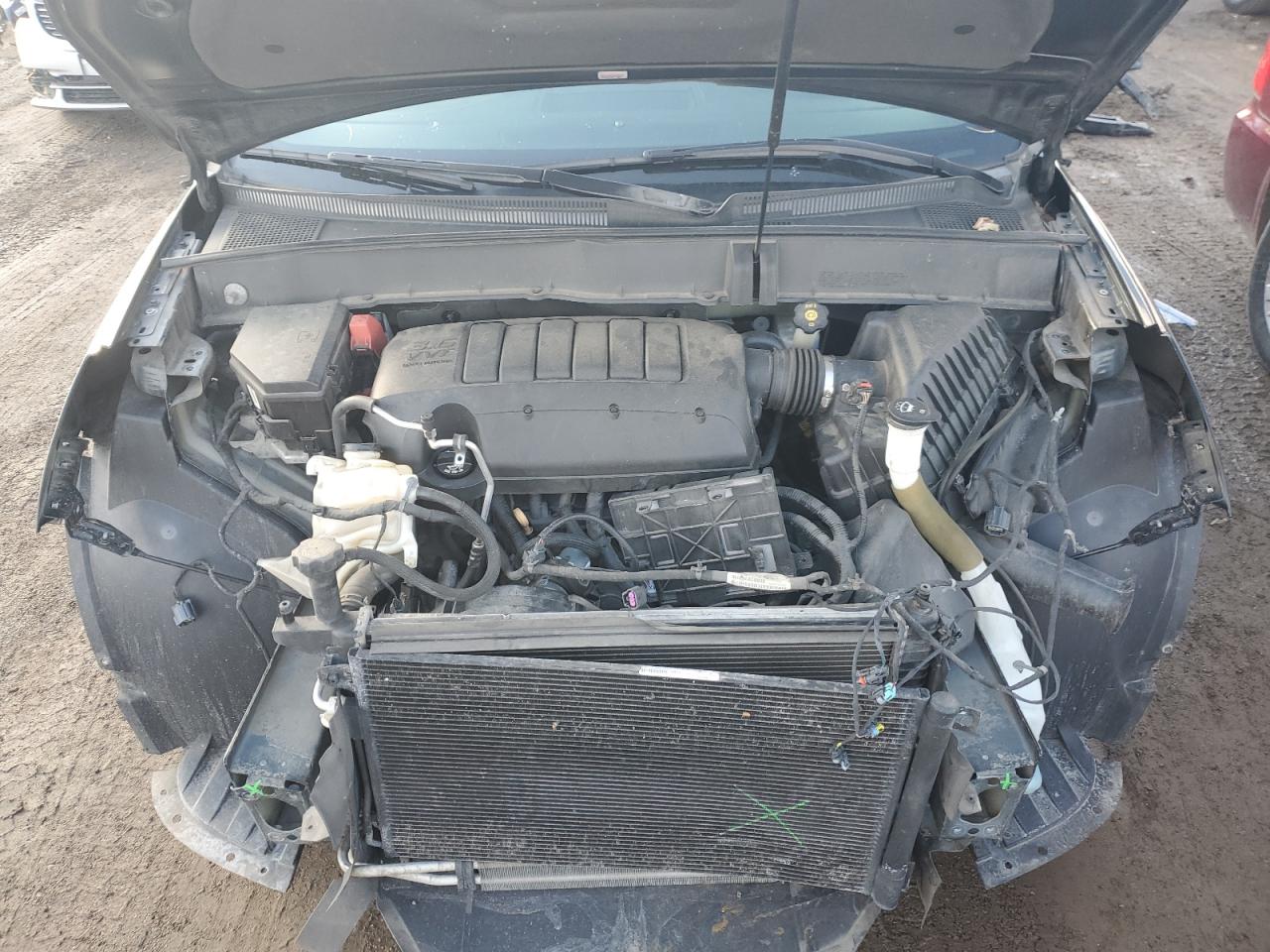 2013 Chevrolet Traverse - Image 12