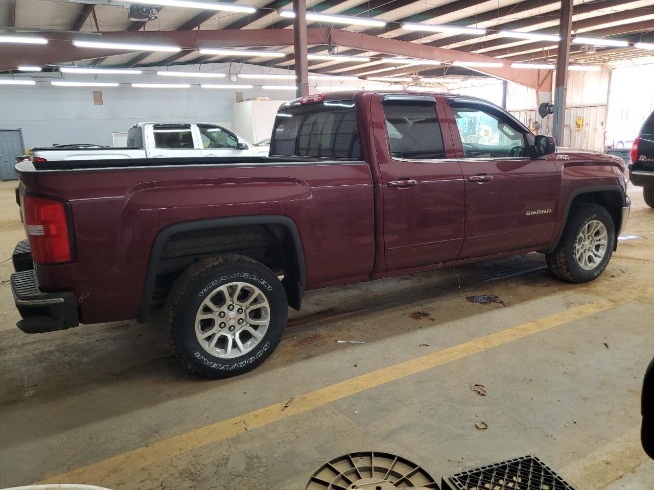 2015 GMC Sierra - Image 3