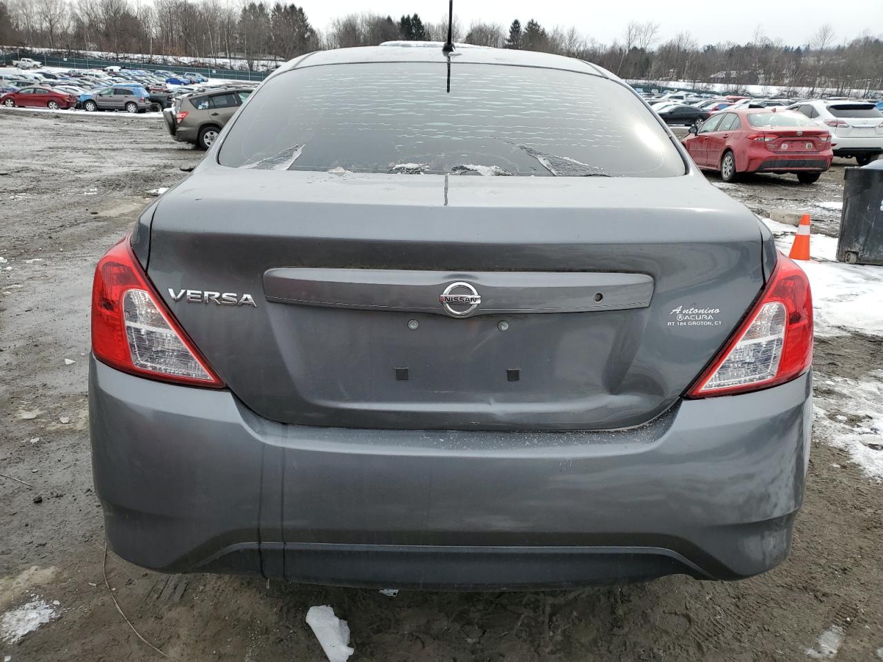 2017 Nissan Versa - Image 6