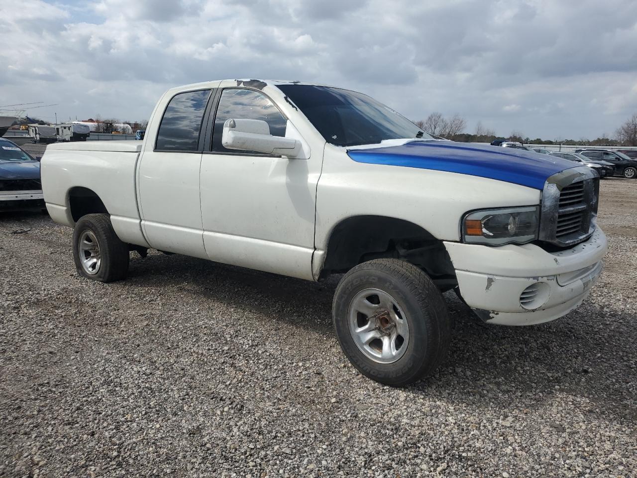 2004 Dodge RAM - Image 4