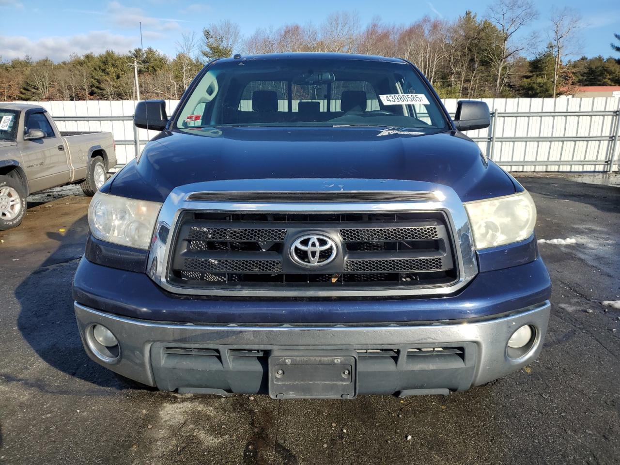 2010 Toyota Tundra - Image 5