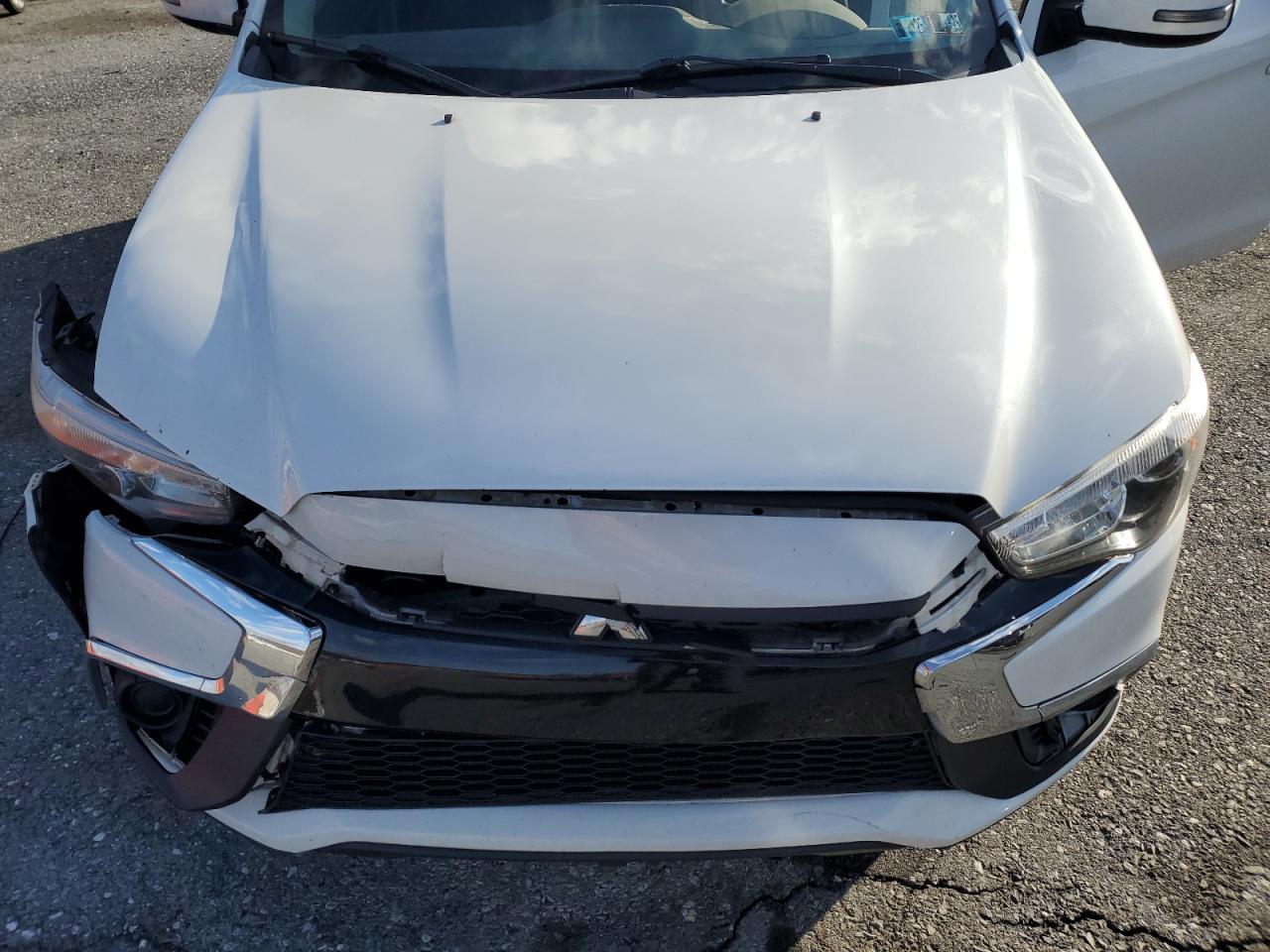 2019 Mitsubishi Outlander - Image 13