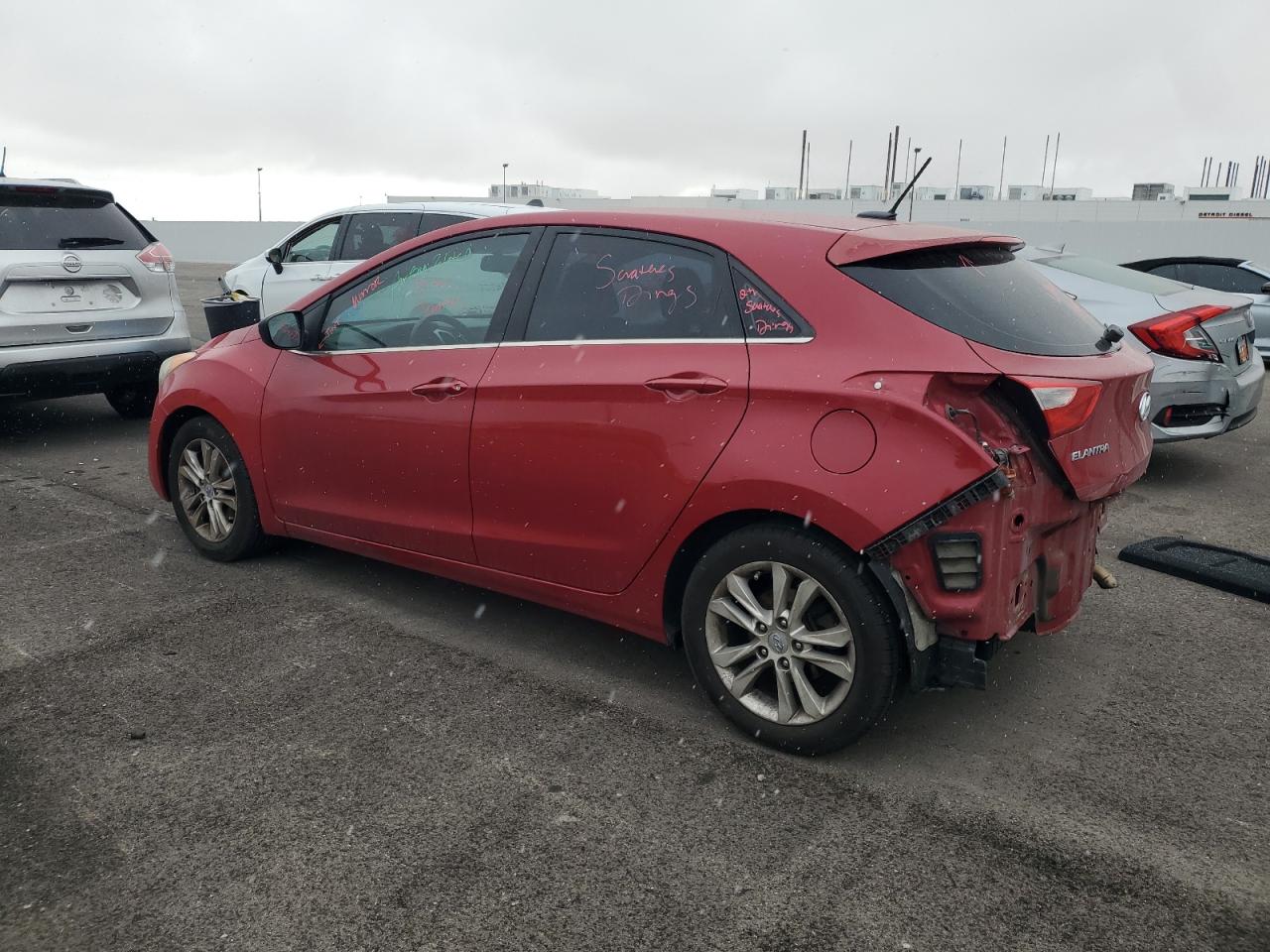 2014 Hyundai Elantra - Image 2