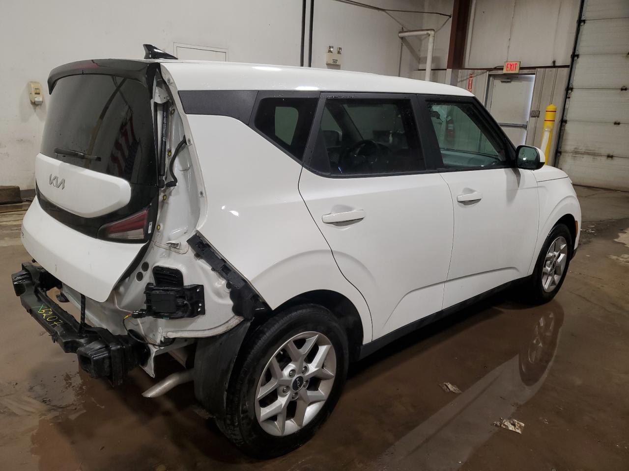 2023 Kia Soul - Image 3