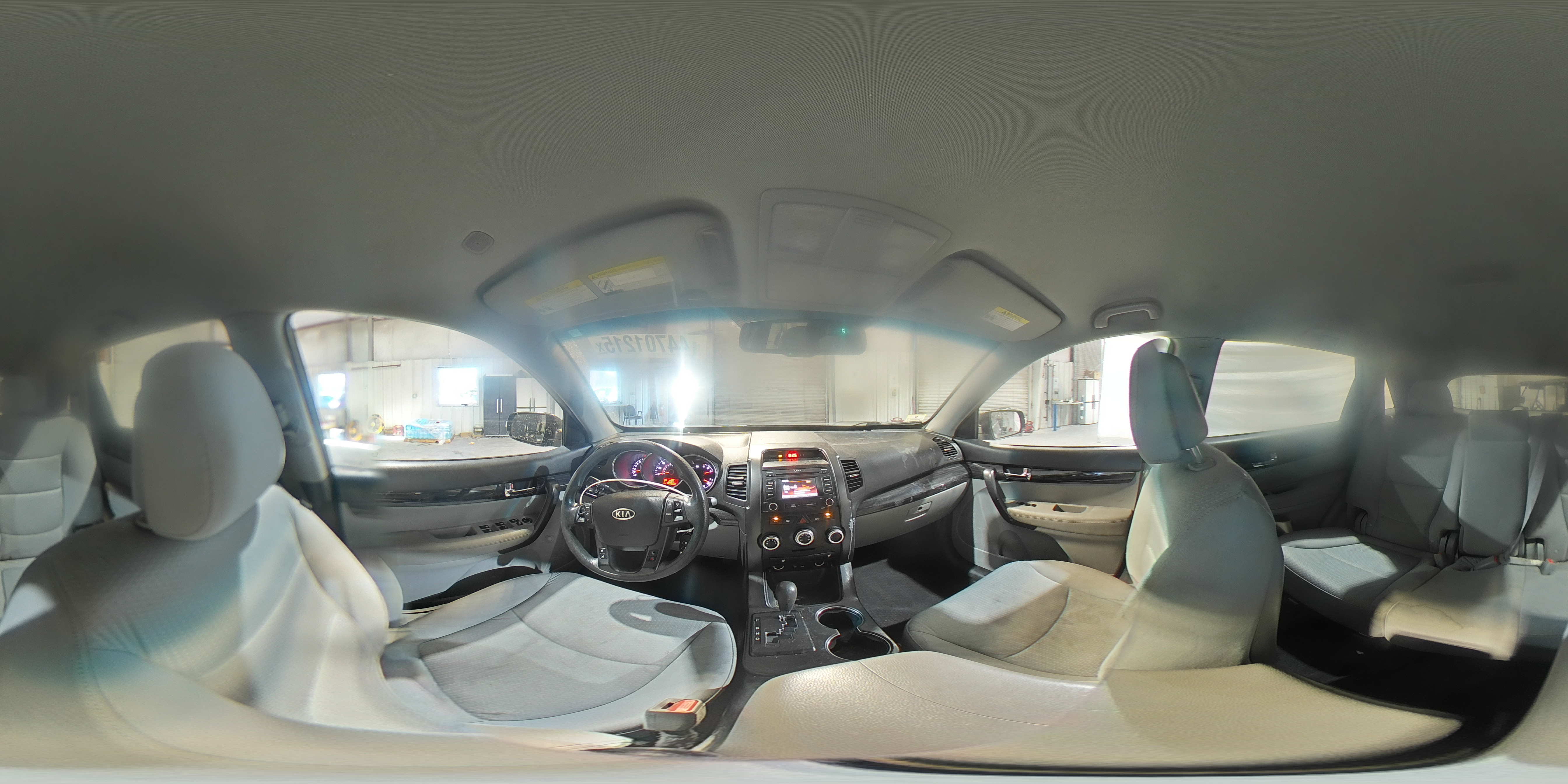 2013 Kia Sorento - Image 14