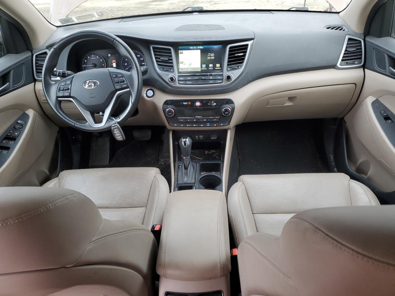2016 Hyundai Tucson - Image 8