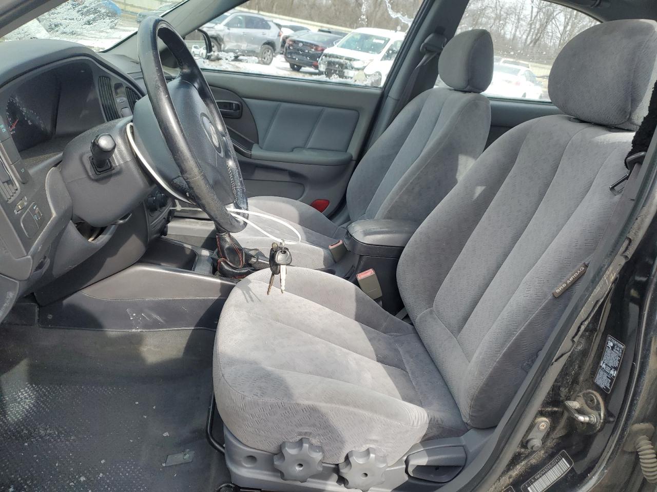2005 Hyundai Elantra - Image 7