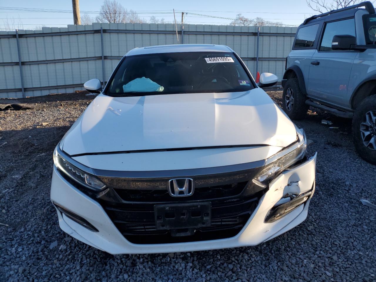 2019 Honda Accord - Image 5