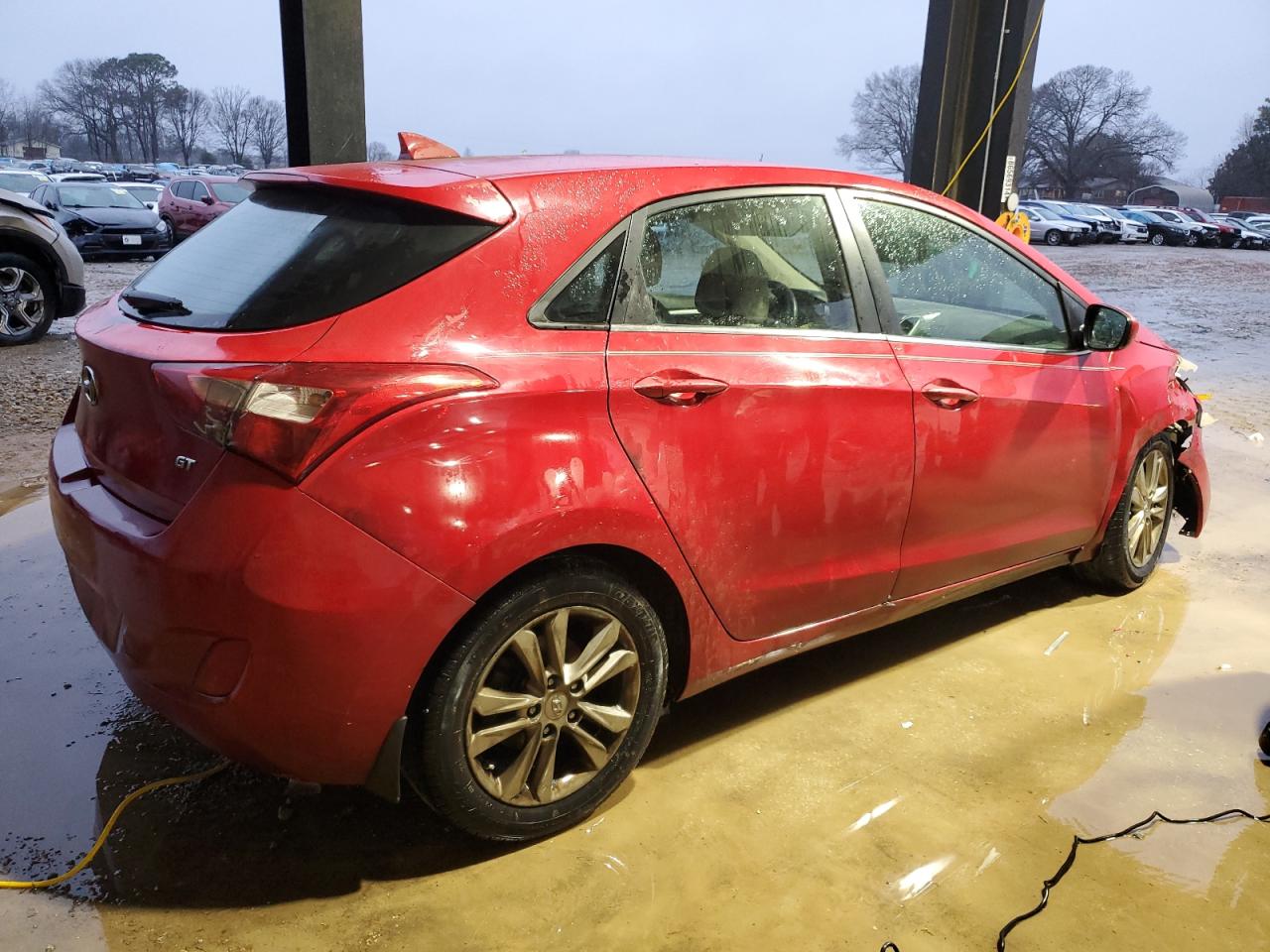 2013 Hyundai Elantra - Image 3