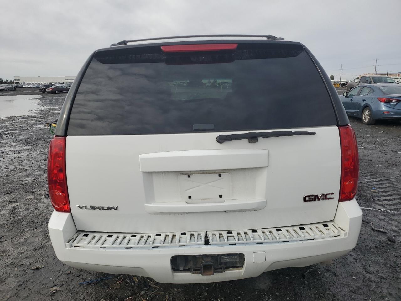 2013 GMC Yukon - Image 6