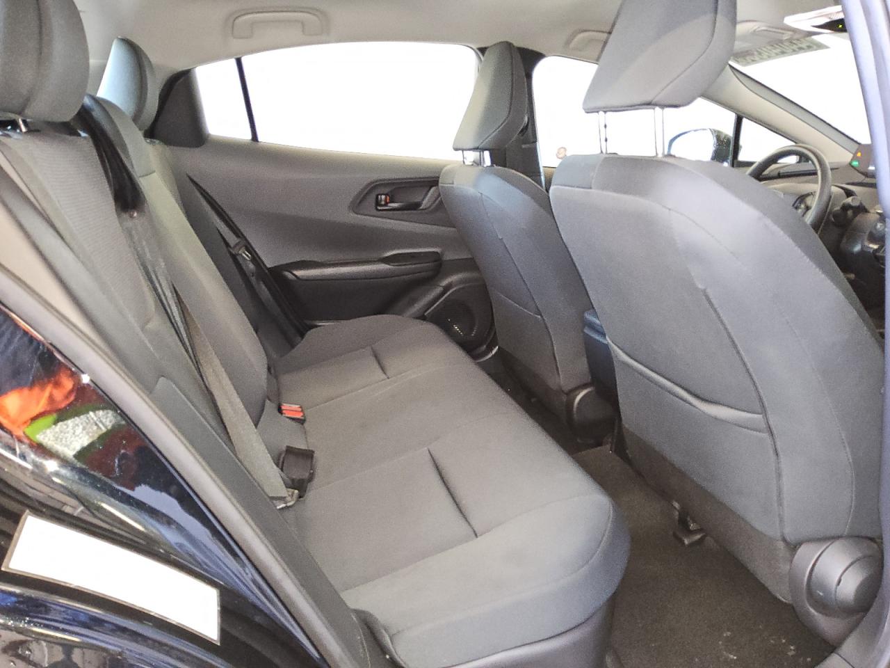 2024 Toyota Prius - Image 10