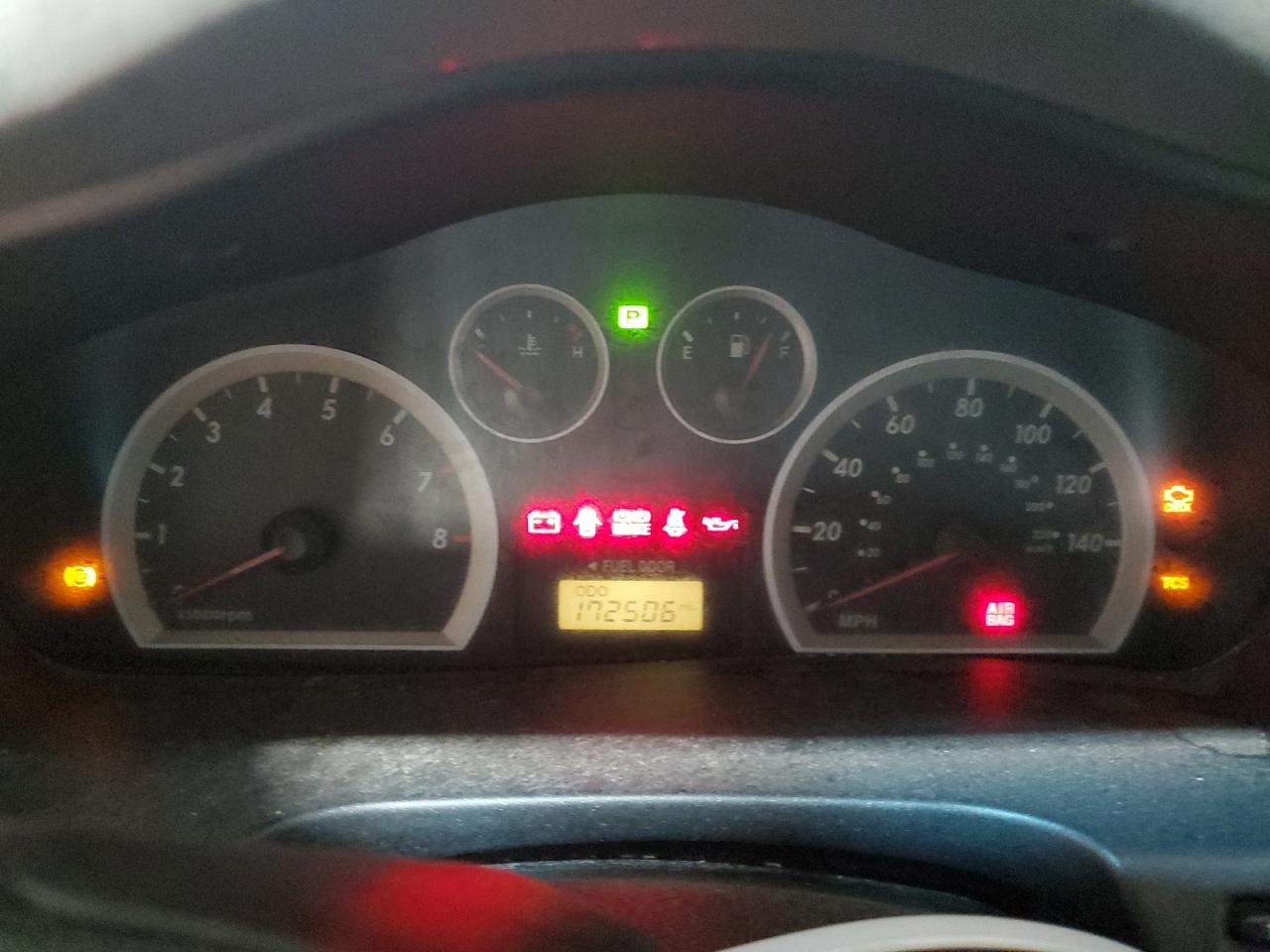 2005 Hyundai Santa Fe - Image 9