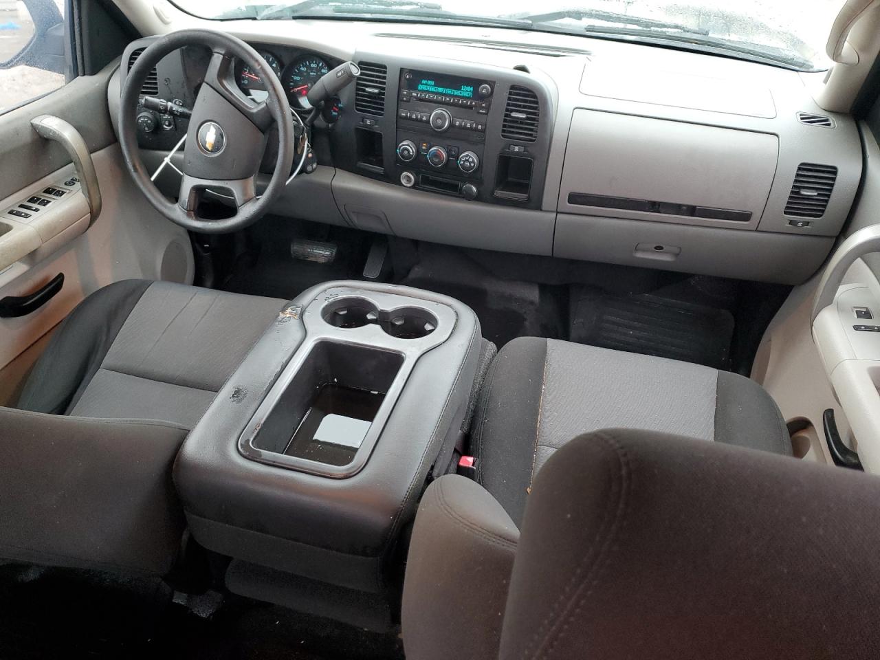 2009 Chevrolet Silverado - Image 8